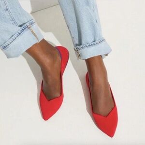 Rothy’s The Point Flats 9.5 Bright Red Washable Pointed Toe Shoes
